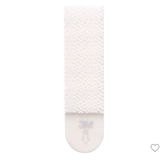 Command 12 Sets of Medium - 16 Sets of Large Size Picture Hanging Strips - Picture 2 of 12